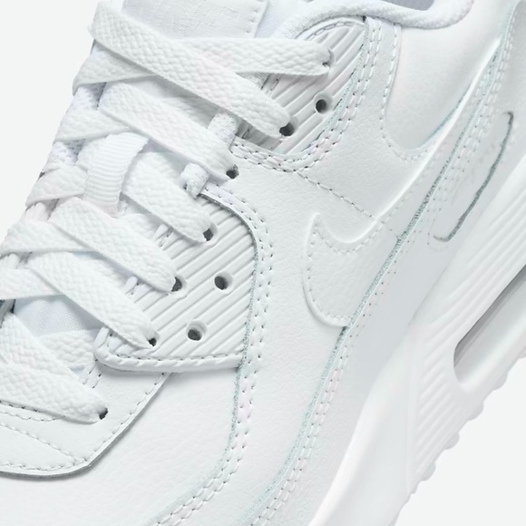 Nike WMNS Air Max 90 White Sneakers
White/Metallic Silver/White HF6358-102 - Picture 11 of 16